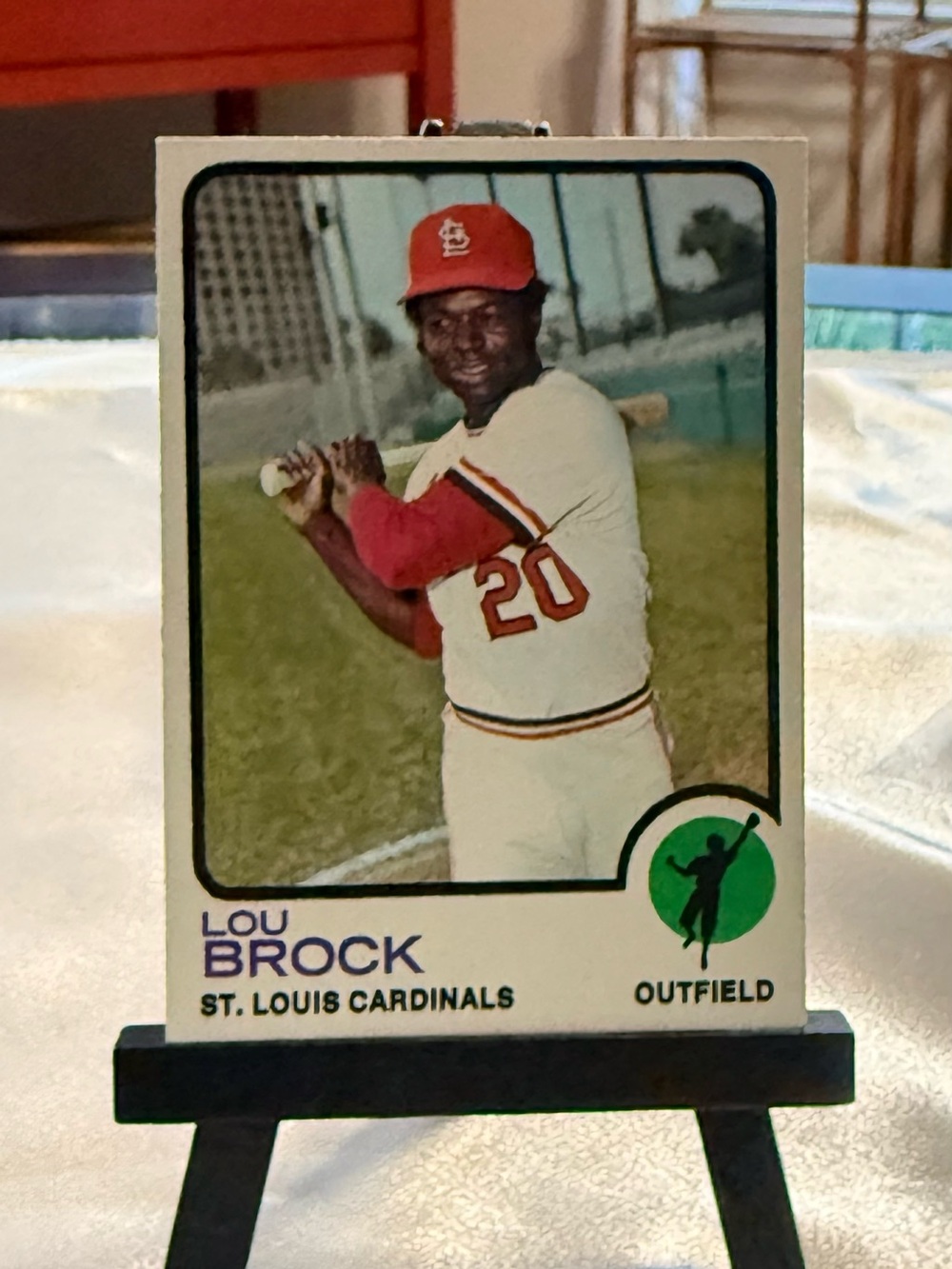 Lou Brock, #320, Topps, 1973, St. Louis Cardinals, Perfectly Centered - Mint